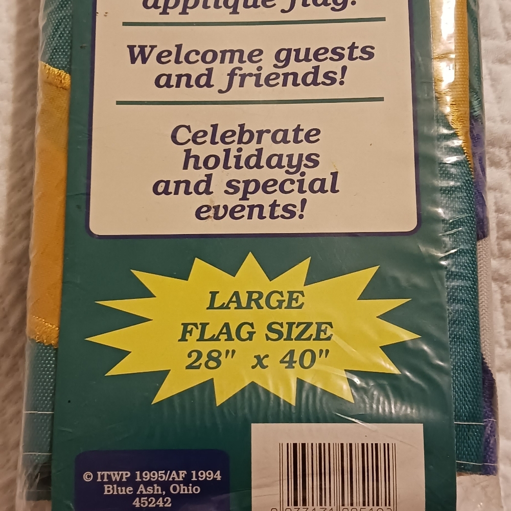 Vintage 1995 Sea life embroidered garden flag size 28x40 new - Picture 2 of 3